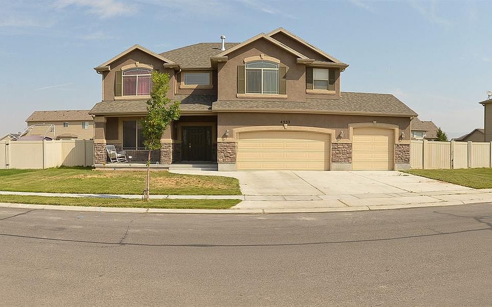 2nd image of 4552 W 5850 S