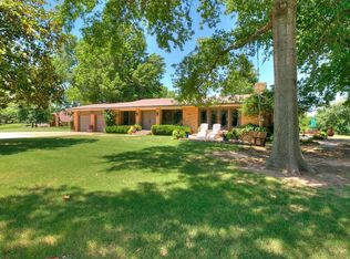 2215 Hidden Lake Dr, Norman, OK 73069