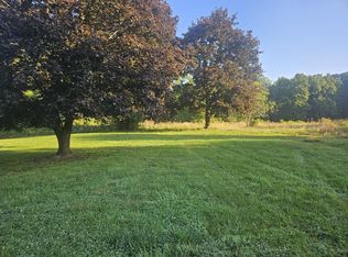 195 W McClung Rd, La Porte, IN 46350