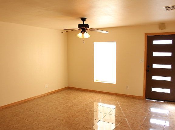 3rd image of 4986 Camino Verde Dr