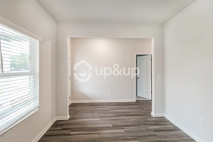 110 Heard Ln — Photo 4