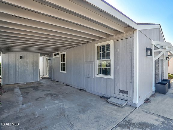 4th image of 623 N Blue Spruce Dr