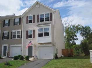 241 Scarboro Dr, Bunker Hill, WV 25413