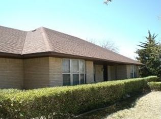 200 Cardinal Cir N, Altus, OK 73521