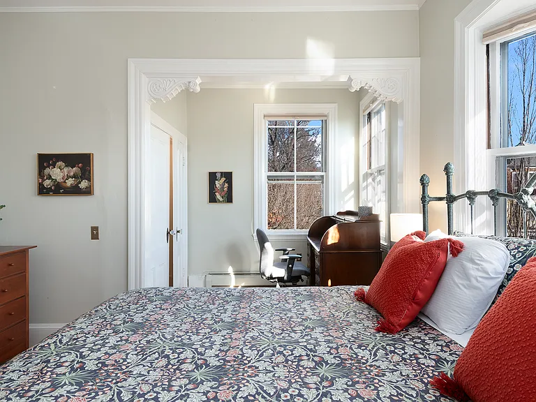 King Bedroom 2nd Floor