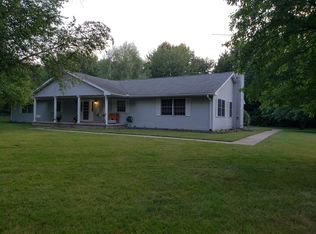 14339 Pioneer Dr, Athens, IL 62613