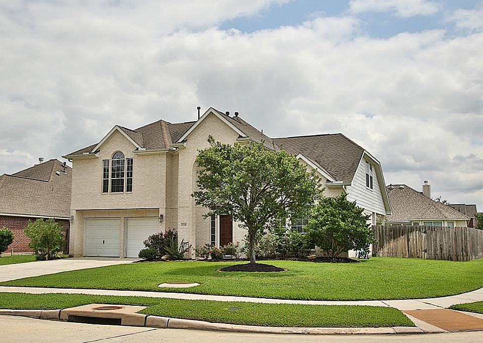 1st image of 18702 Oxenberg Manor Ln