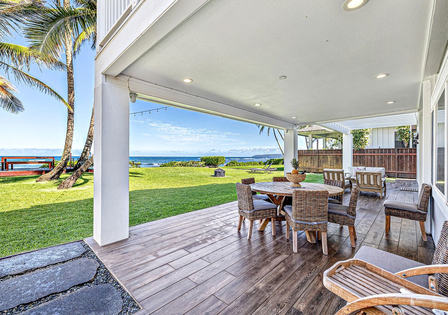 68-555 Crozier Dr, Waialua, HI 96791 | Zillow