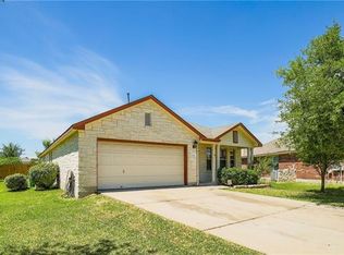 209 Caliber Cv, Bastrop, TX 78602