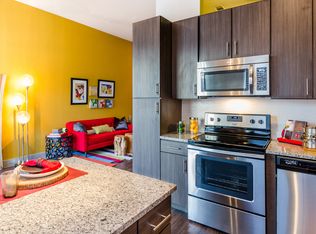 2225 N Harwood St APT 1112, Dallas, TX 75201