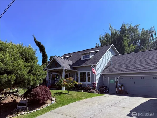 1106 N 8th Street, Mount Vernon, WA 98273