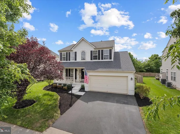 34 Tritapoe Pl, Lovettsville, VA 20180