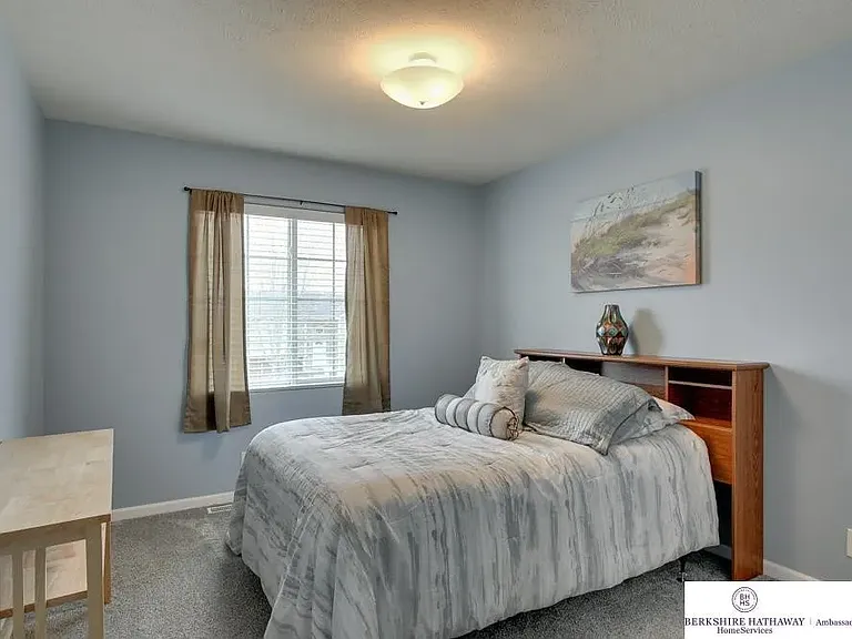 16918 Redman Ave — Photo 8