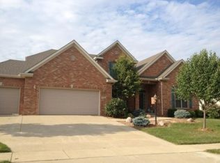 4804 Sandcherry Dr, Champaign, IL