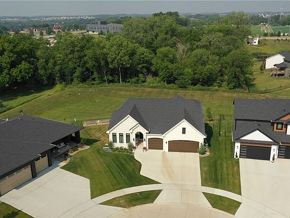 2nd image of 2870 SE Piedmont Cir