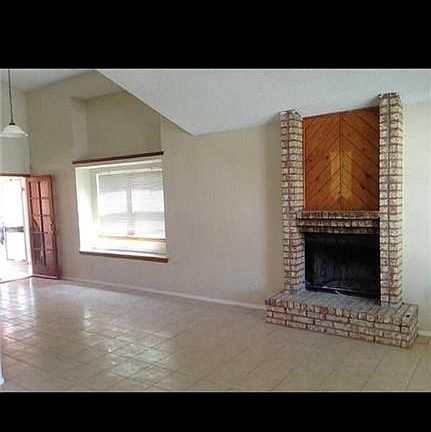 5th image of 10940 Golden Pond Dr