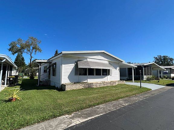 2nd image of 224 Cayuta Ave