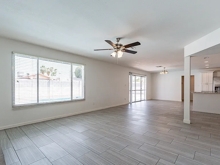 1262 E Hermosa Dr — Photo 14