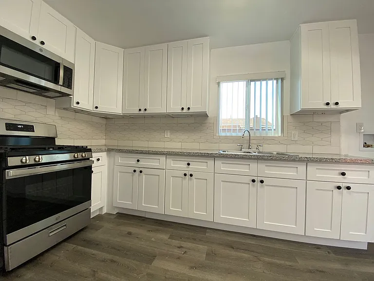 Pinnacle Lomita LLC — Photo 1