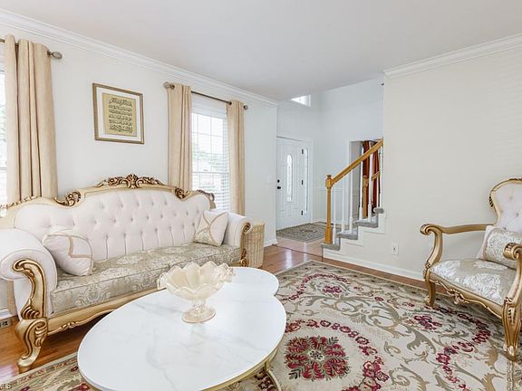 5th image of 4126 Stonemill Dr