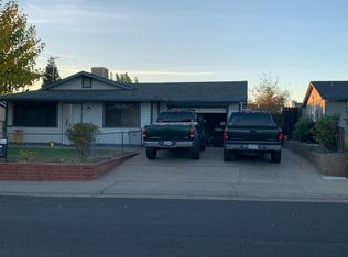 407 Sutter Ln, Ione, CA 95640