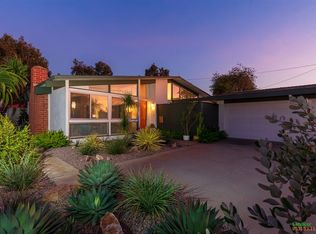5819 Lord Cecil St, San Diego, CA 92122