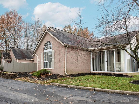 5th image of 6067 Blendon Chase Dr
