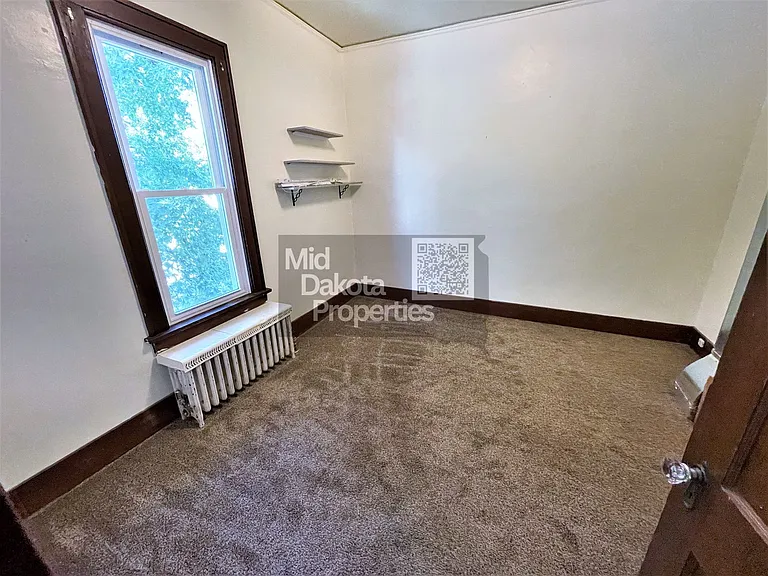 404 N Duff St — Photo 7