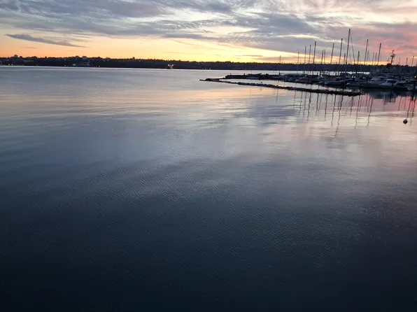 6506 Marine View Dr, Tacoma, WA 98422