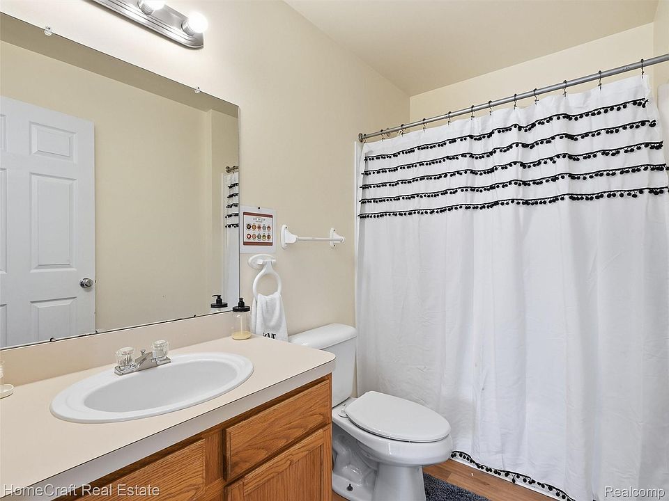 13585 Milton Dr, photo 30