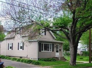 28 Atwood St, Milford, CT 06461