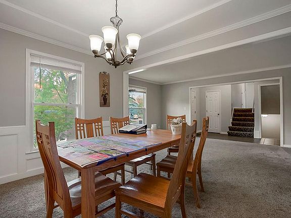 4th image of 15363 Newton Dr