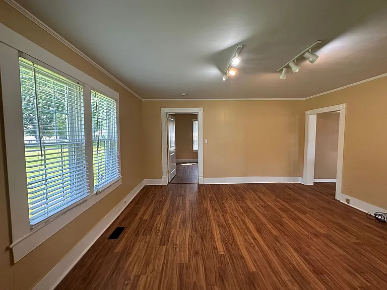 6407 Duroc Ave — Photo 4