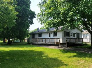 40 Thompson St, Red Hook, NY 12571