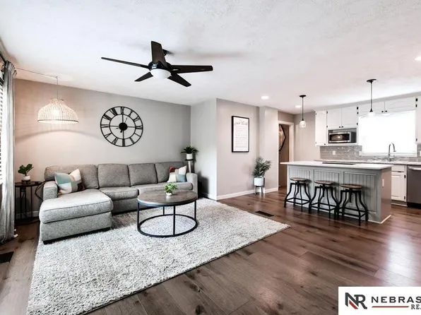 7705 Lillian Ave, La Vista, NE 68128