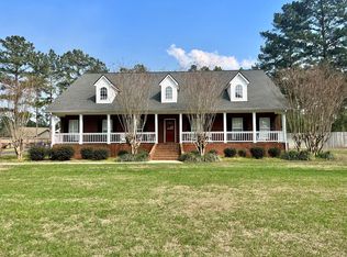 1024 Meadow Ridge Dr, Bainbridge, GA 39819