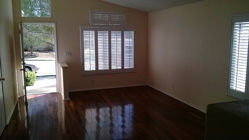 2nd image of 3425 Huron Dr