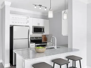 Vale Overland Park Apartments