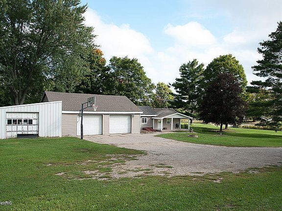 5th image of 11333 Northland Dr
