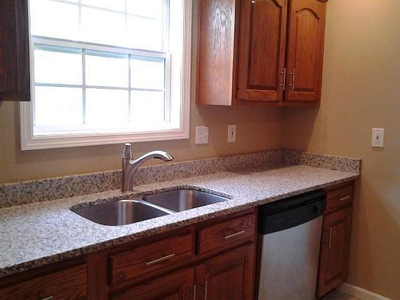 3rd image of 5950 Winnipeg Ct