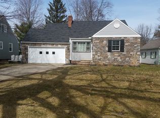 23918 Wolf Rd, Bay Village, OH 44140