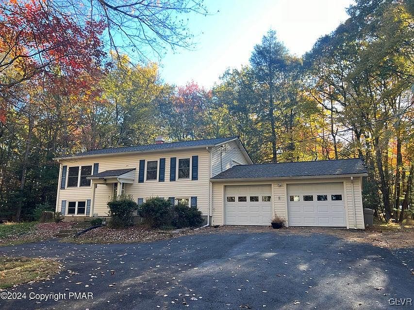 1st image of 112 Elk Ln