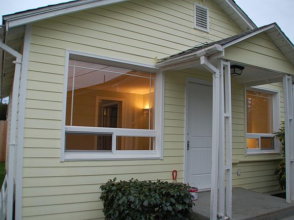 3rd image of 327 NW 88th St #1