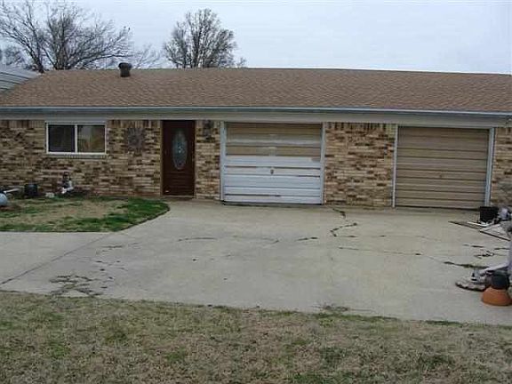 2nd image of 885 Kingfisher St