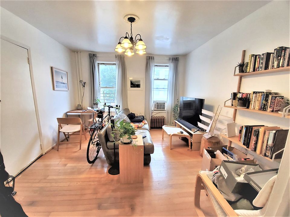 1st image of 181 Skillman St #1