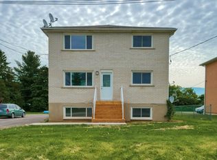 103 Day St #1, Kingston, ON K7K4Y3