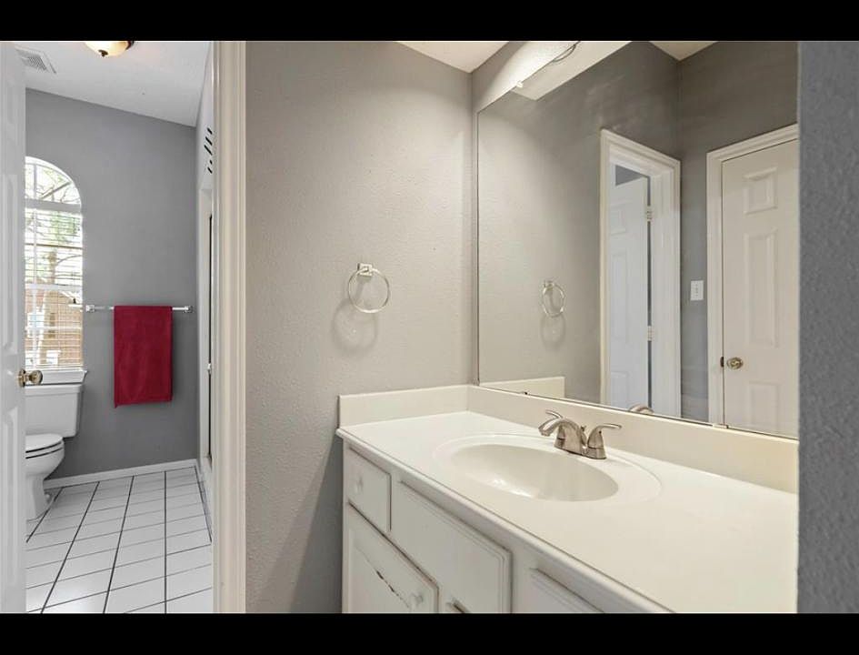 1st image of 1822 Winter Grape Ln