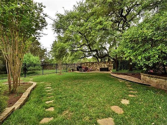 5th image of 11625 Georgian Oaks Dr