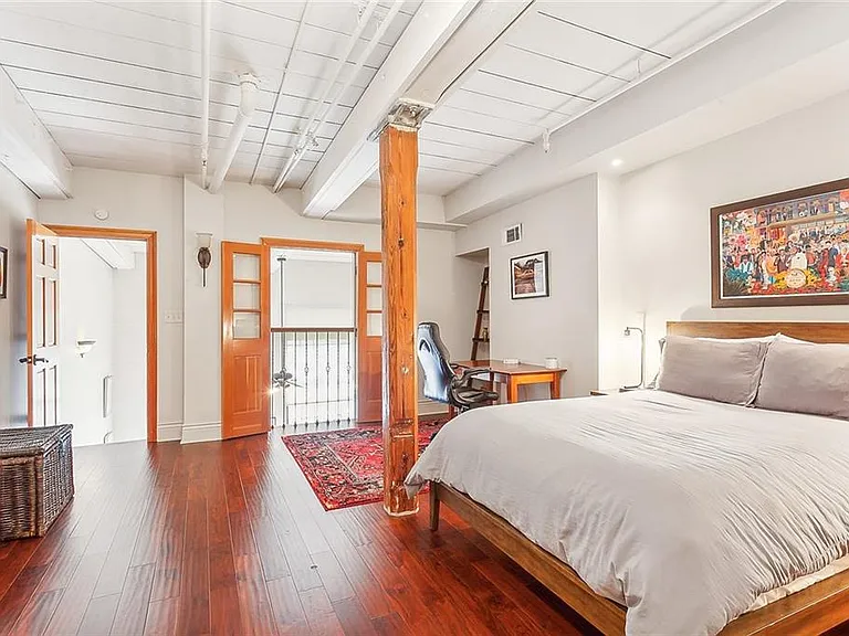 920 Poeyfarre St #343 — Photo 9