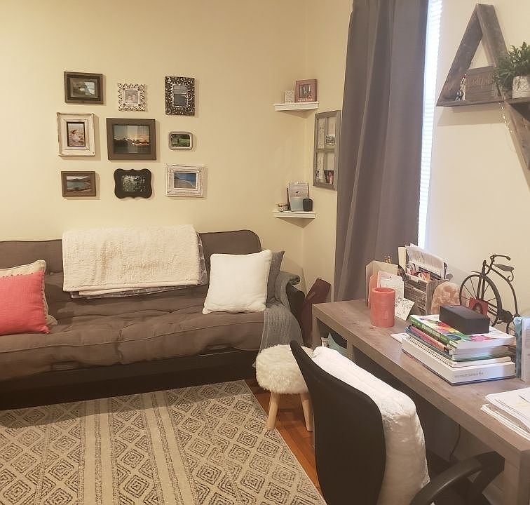 1st image of 300 E 65th St #2A